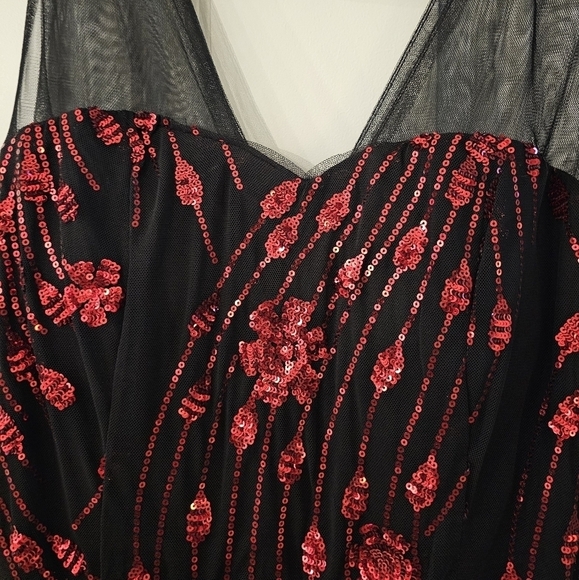 Multicolor Floral, V Neck, Slit Thigh, Contrast Mesh and Sequined Sample Gown - Picture 12 of 14